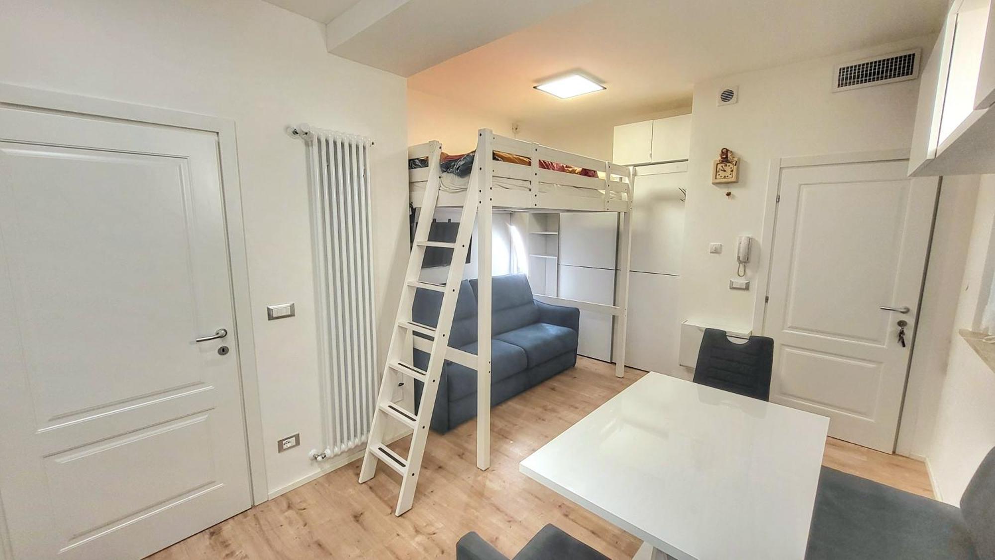 Dolomiti 1 Room Apartment Center Wi-Fi Ac Болзано Екстериор снимка