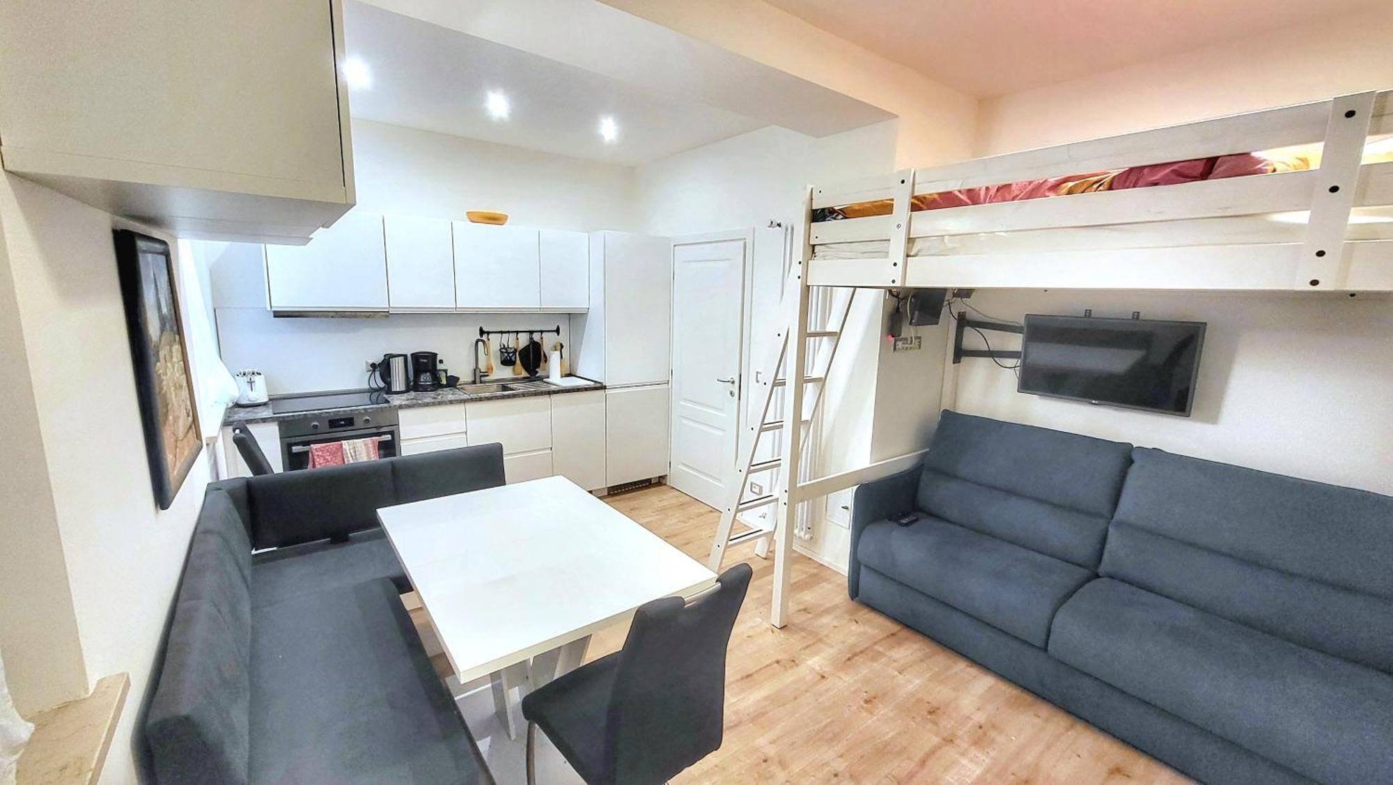 Dolomiti 1 Room Apartment Center Wi-Fi Ac Болзано Екстериор снимка